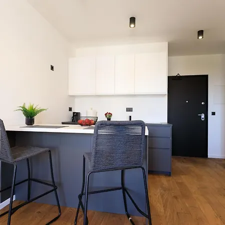 One Bedroom Mara With Sea View And Free Parking 公寓 扎达尔